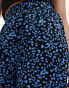 Wednesday's Girl ditsy printed wide leg trouser in black and blue Schwarz/blaues Blümchenmuster, 2XS - фото #4