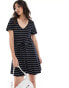 Фото #3 товара ONLY v neck tie waist mini dress in navy stripe