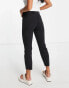 Фото #4 товара Vero Moda Petite Brenda straight leg jeans in black