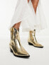 Glamorous western ankle boots in gold metallic