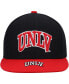 Фото #4 товара Бейсболка Mitchell&Ness больших мальчиков черно-красная UNLV Rebels Logo Bill Snapback Hat.