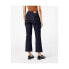 Фото #2 товара DENIZEN from Levi's Women's High-Rise Sculpting Cropped Flare Jeans