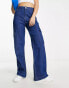 Фото #8 товара River Island high waisted wide leg cargo pocket jean in medium blue wash