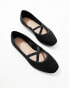 New Look flat shoe with cross strap in black