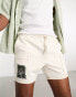 Фото #3 товара ASOS DESIGN slim shorter length denim cargo shorts with patch in ecru