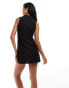 In The Style x Georgia Louise linen look sleeveless button through mini dress in black Черный, 38 - фото #4