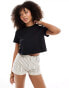 Фото #1 товара Pieces cropped t-shirt in black