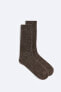 Ribbed textured socks