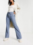 Фото #3 товара Urban Revivo laser print raw edge straight leg jeans in blue