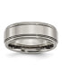 Фото #1 товара Titanium Polished Grooved Edge Wedding Band Ring