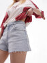 Фото #7 товара Topshop Petite comfort stretch denim short in bleach