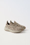 Moulded sneakers with knit details