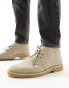 Фото #2 товара Clarks Desert evo boots in sand suede