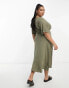 ASOS DESIGN Curve – Midi-Freizeitkleid in Khaki mit Knöpfen und Flatterärmeln