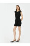 Parıltılı Mini Vatkalı Elbise Kolsuz Düğüm Detaylı Yuvarlak Yaka Astarlı Slim Fit