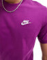 Nike Club t-shirt in purple