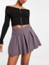 Фото #1 товара Reclaimed Vintage skort in charcoal