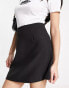 Фото #3 товара Urban Revivo mini skirt in black