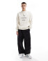 Pull&Bear – Sweatshirt in Ecru mit „Poster“-Print auf der Vorderseite