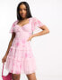 Фото #6 товара Miss Selfridge chiffon twist front mini dress in mixed print