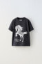 T-shirt with raised horse