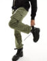 Фото #2 товара Columbia Doverwood II crinkle cargo pants in khaki