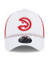 Фото #4 товара Men's White/Red Atlanta Hawks Court Sport Foam A-Frame 9FORTY Adjustable Trucker Hat