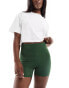 Фото #4 товара Stradivarius sculpt hotpant in forest green