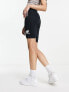 Фото #2 товара New Balance core legging shorts in black