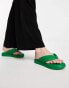 Фото #2 товара Urban Revivo flatform toe post sandal in green