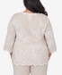 Фото #2 товара Plus Size Garden Party V-neck Embroidered Floral Top