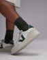 VEJA V-90 trainer in white