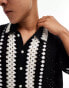 Фото #2 товара Abercrombie & Fitch buttonthrough border stripe crochet knit polo in black