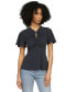 ფოტო #1 პროდუქტის Women's Ruched Flutter-Sleeve Keyhole Top