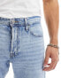 Фото #10 товара Jack & Jones Essentials Chris relaxed fit jean with abrasion in light wash blue