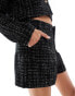 In The Style exclusive metallic boucle tailored shorts co-ord in black Черный, 36 - фото #3