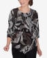 ფოტო #1 პროდუქტის Classic Textured Leaf Top with Necklace