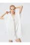 Фото #11 товара Şahika Ercümen X Koton - Oversize Şerit Detaylı Plaj Elbisesi